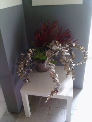 Изложба "На дъх разстояние" - фотохайга и икебана